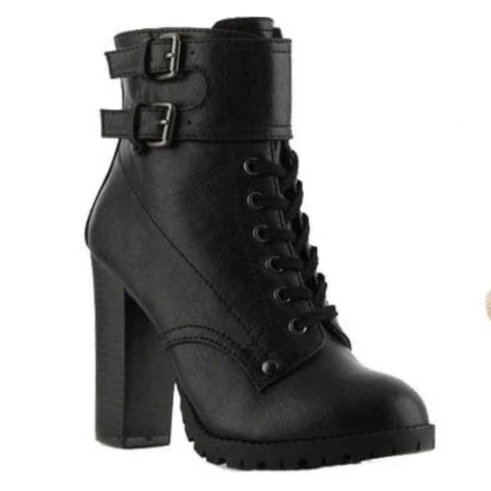 R2 Black Lori Boots 7